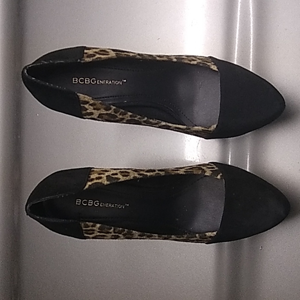 Shoes - Picture 2 of 2